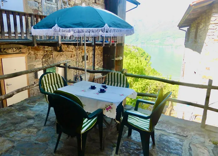 펜션 Rustico In Gambarogno Maggiore